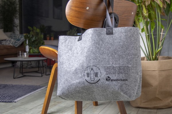 Bio Schultertasche aus recyceltem PET